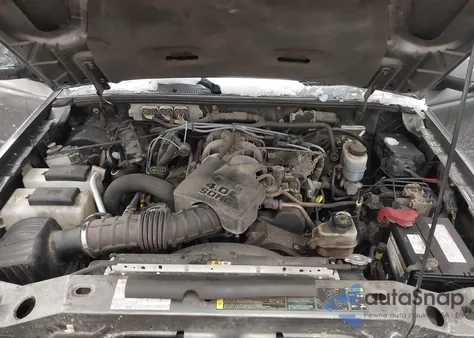 2007 Ford Ranger Fx4 Off-Road/Sport/Xl/Xlt from USA, damaged, VIN 1FTZR15E17PA78621